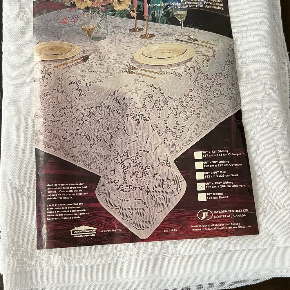 Sophisticated White Table Linens for Dining